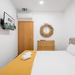 Guestready - Bright Duplex In Downtown 3* Porto