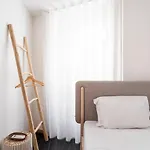 Guestready - Bright Duplex In Downtown Vendégház