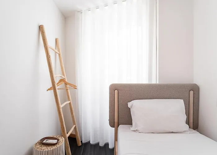 Guestready - Bright Duplex In Downtown Maison d'hôtes