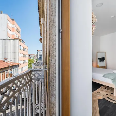 Guestready - Bright Duplex In Downtown Porto