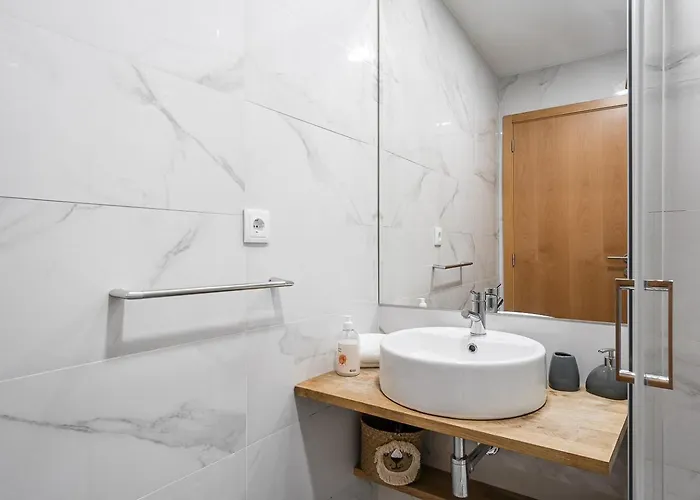 Guestready - Bright Duplex In Downtown Porto