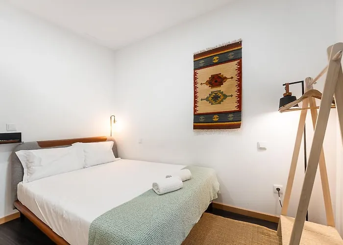 Guestready - Bright Duplex In Downtown Porto