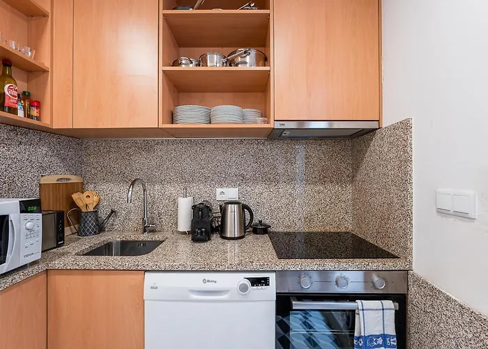 Гостевой дом Guestready - Bright Duplex In Downtown Порту